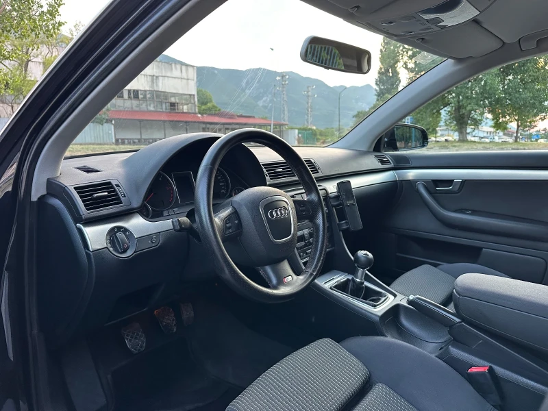 Audi A4 2.0TDI QUATTRO, снимка 9 - Автомобили и джипове - 52729751