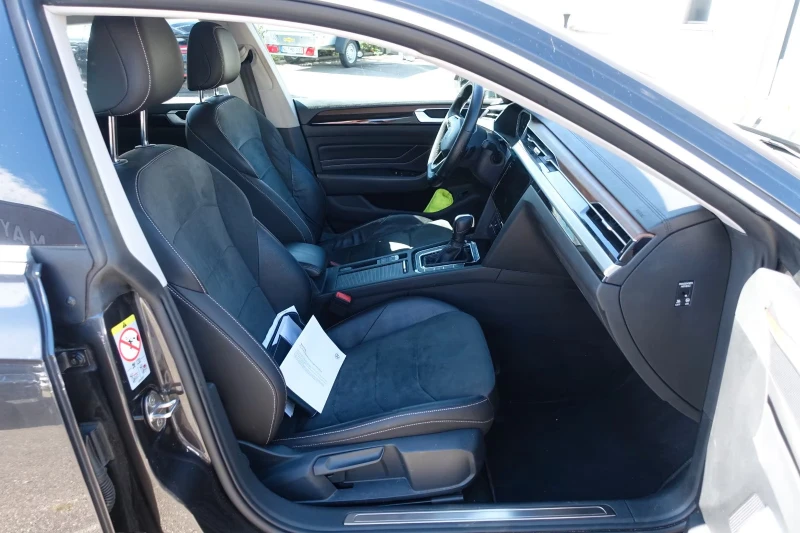 VW Arteon SHOOTING BRAKE/DSG/2.0TDI/150HP/360CAM/115D, снимка 11 - Автомобили и джипове - 51909771