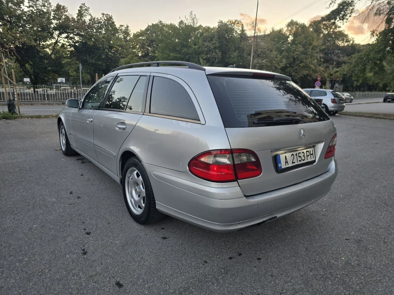 Mercedes-Benz E 220 2.2Cdi, снимка 6 - Автомобили и джипове - 52740431