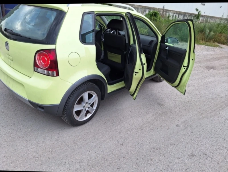 VW Polo 1.9, снимка 4 - Автомобили и джипове - 52880252