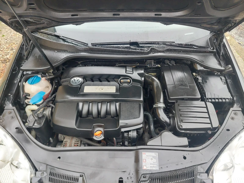 VW Golf 1, 6i--102kc-ТОП СЪСТОЯНИЕ, снимка 14 - Автомобили и джипове - 52663669