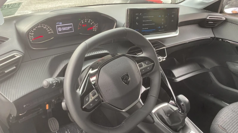 Peugeot 208 1.2I Чисто нов , снимка 6 - Автомобили и джипове - 52931275