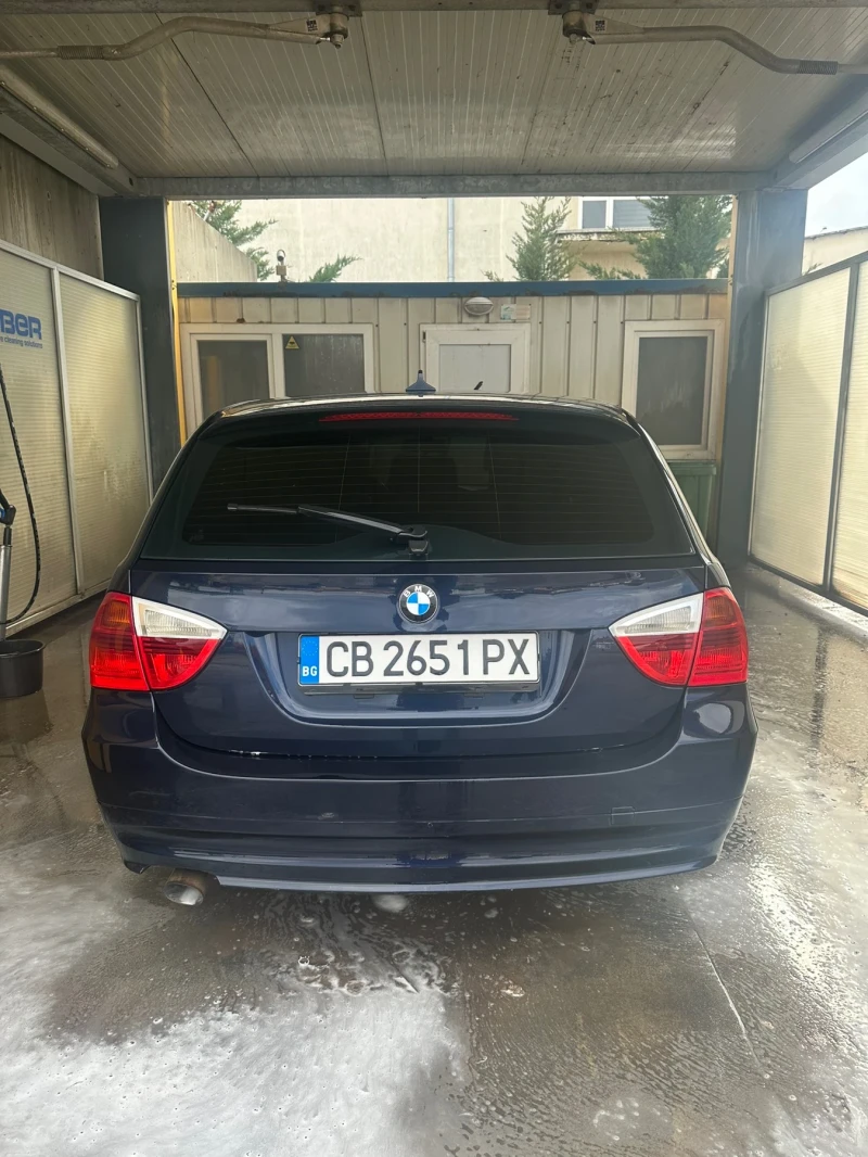BMW 320, снимка 6 - Автомобили и джипове - 53439126