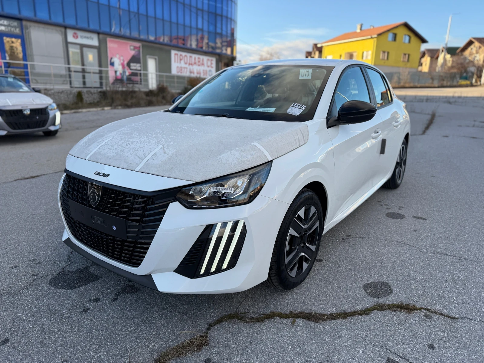 Peugeot 208 1.2I Чисто нов 14км!, снимка 1