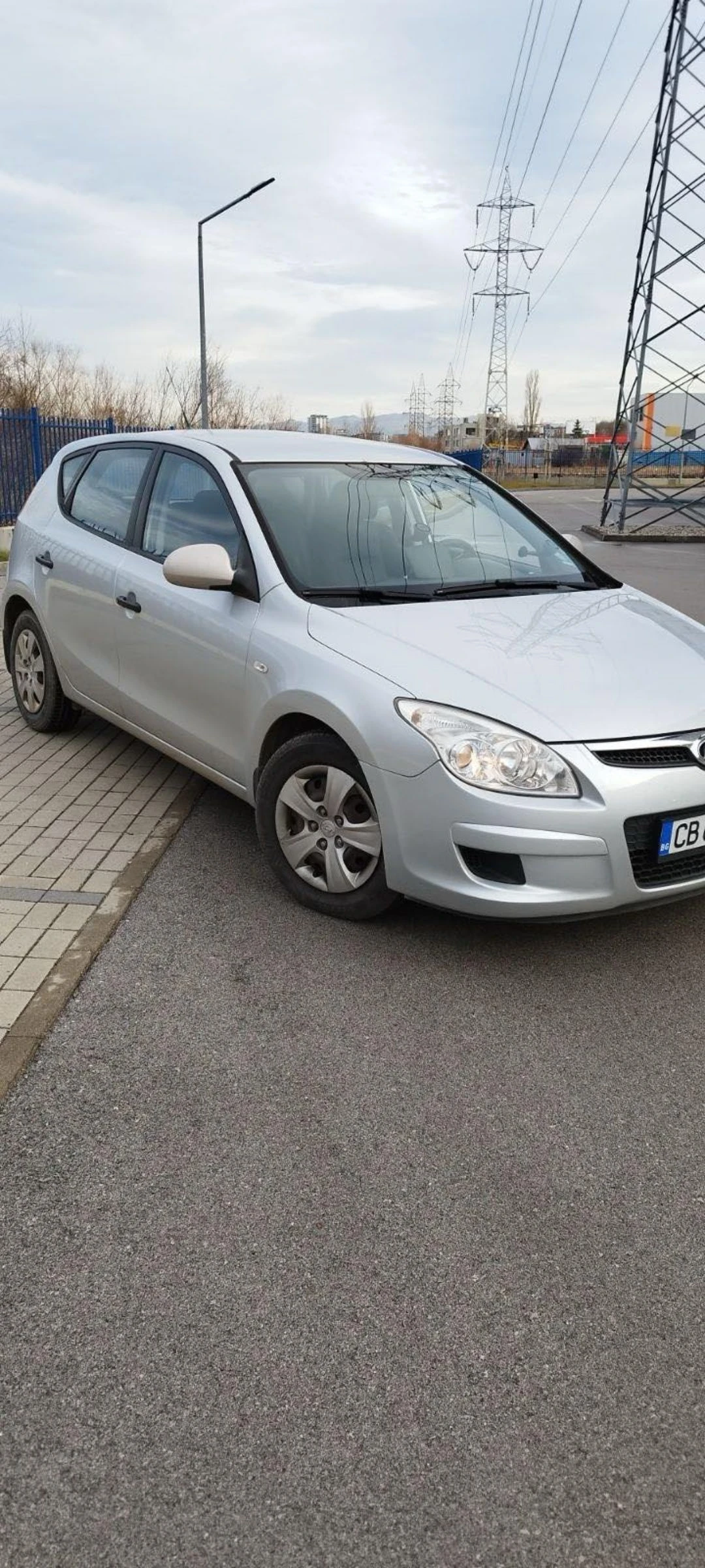 Hyundai I30 1.4 - изображение 2