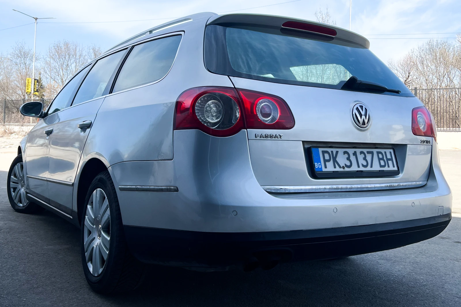 VW Passat 2.0 TDI Highline КОЖА - изображение 6