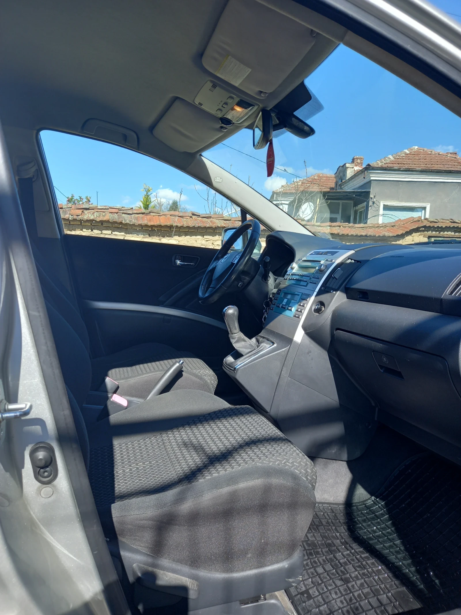 Toyota Corolla verso D4D - изображение 5