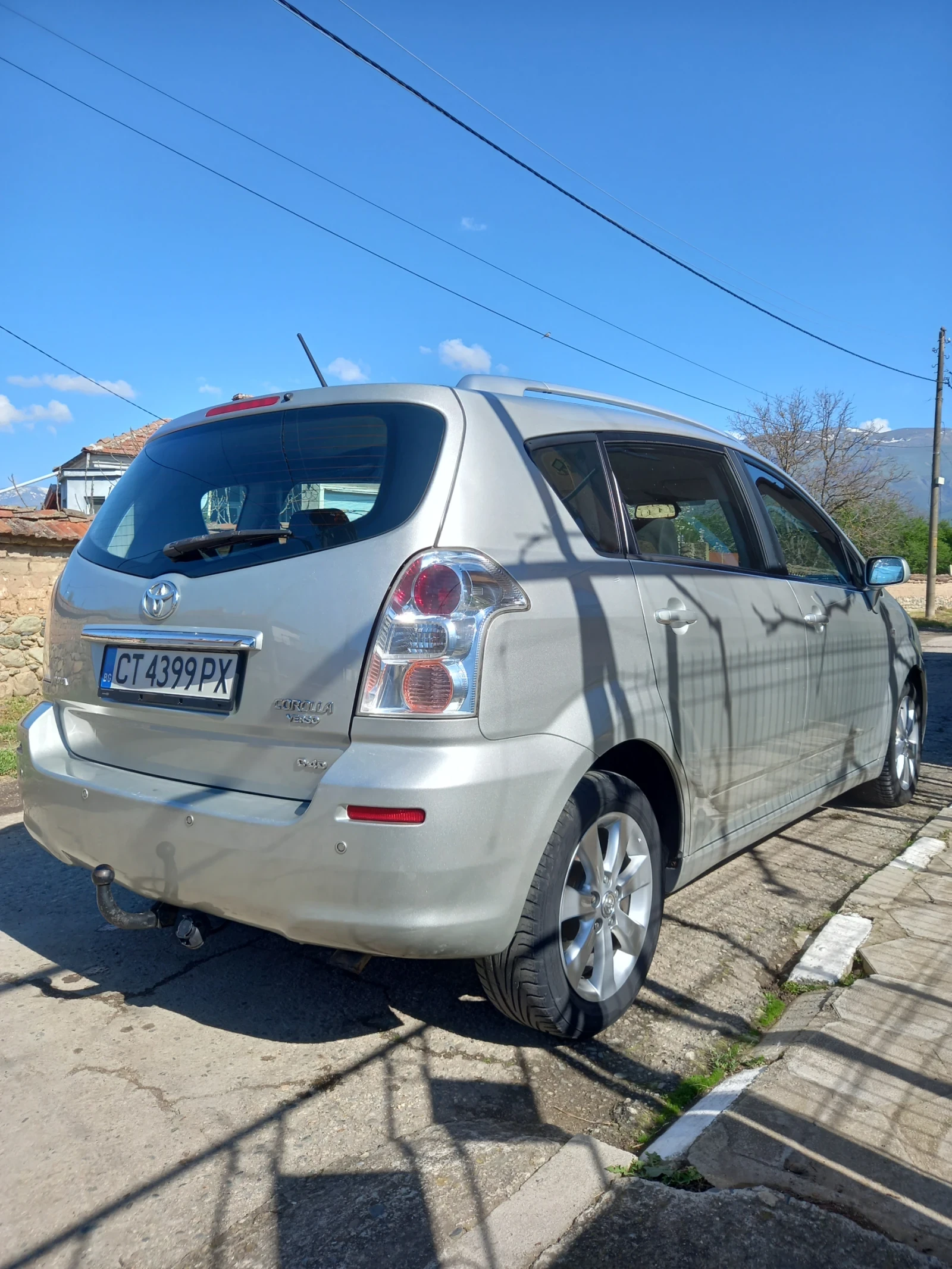 Toyota Corolla verso D4D - изображение 3
