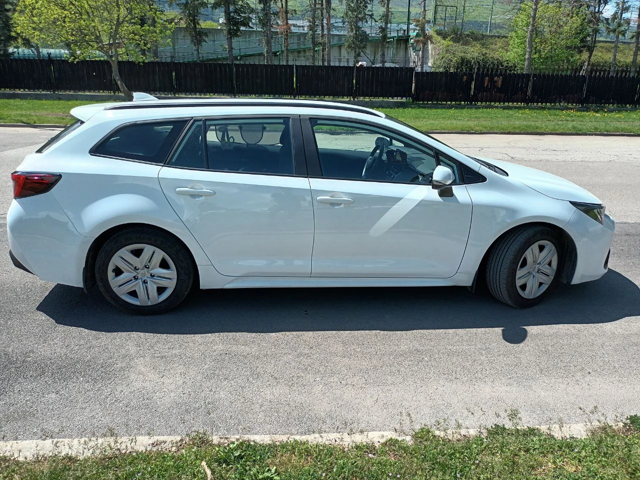Toyota Corolla  140 к.с. Comfort - изображение 7