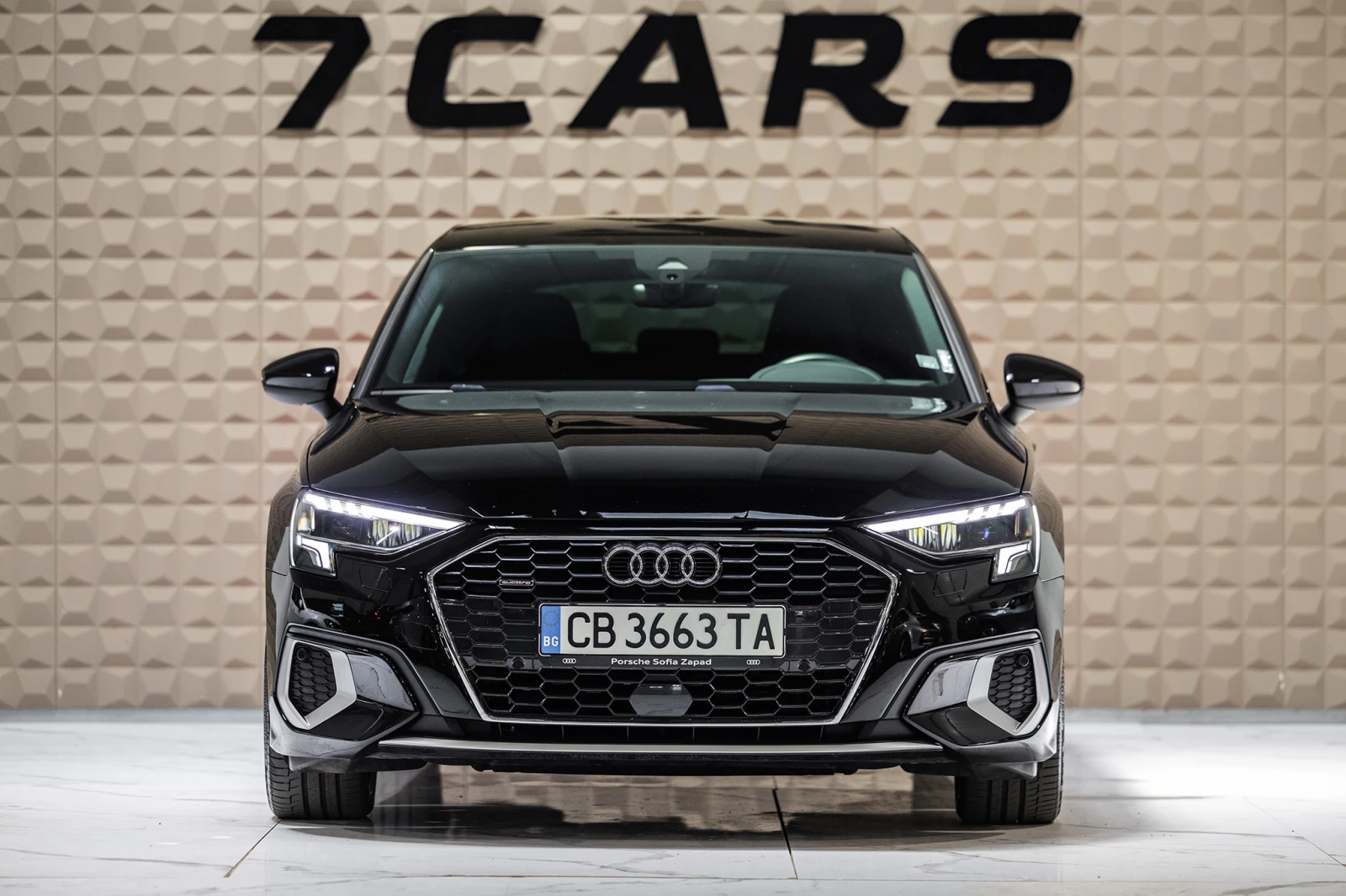 Audi A3 * S-LINE * VIRTUAL COCKPIT * S TRONIC * LED ФАРОВЕ - изображение 2