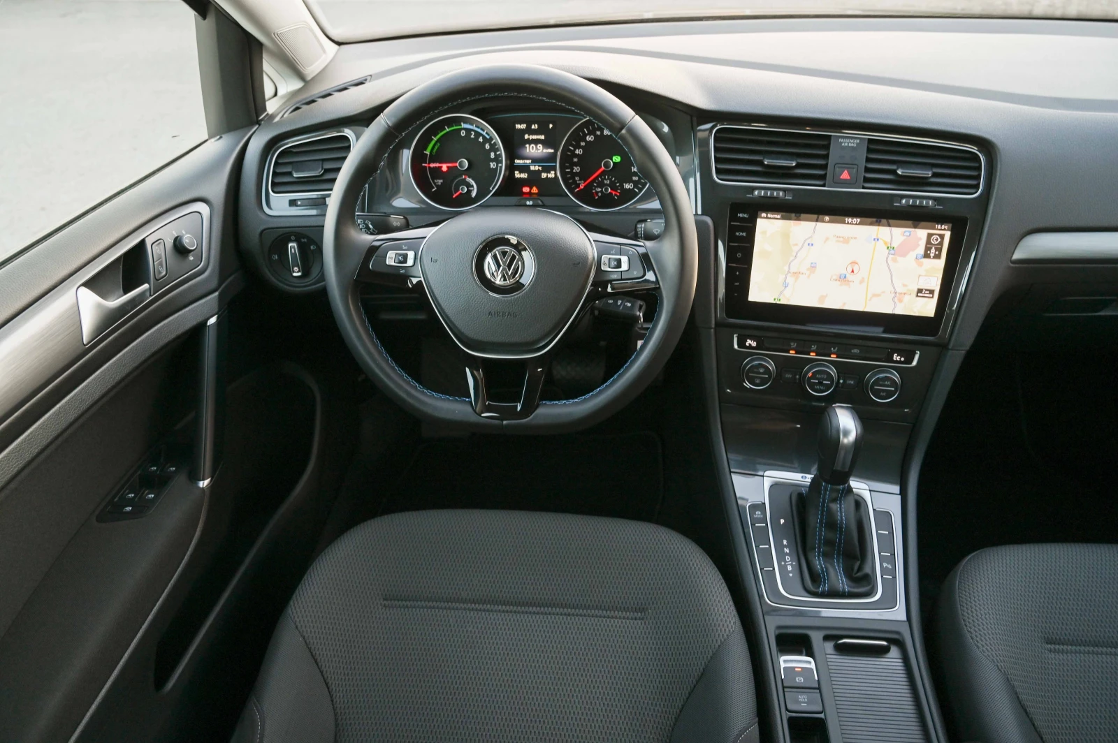 VW Golf E-GOLF* 36KW* Germany | Mobile.bg   14