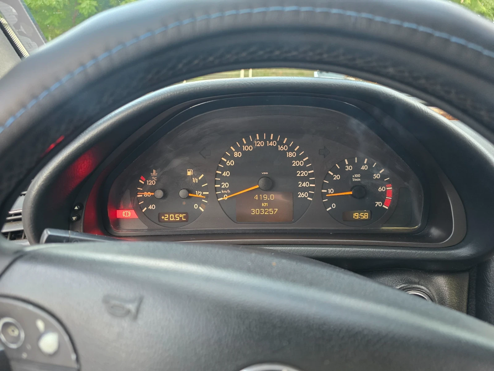 Mercedes-Benz CLK CLK 200 Kompressor Avangarde - изображение 8