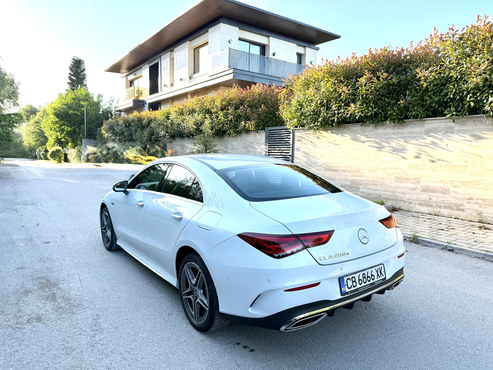 Mercedes-Benz CLA 250, снимка 9 - Автомобили и джипове - 54780059