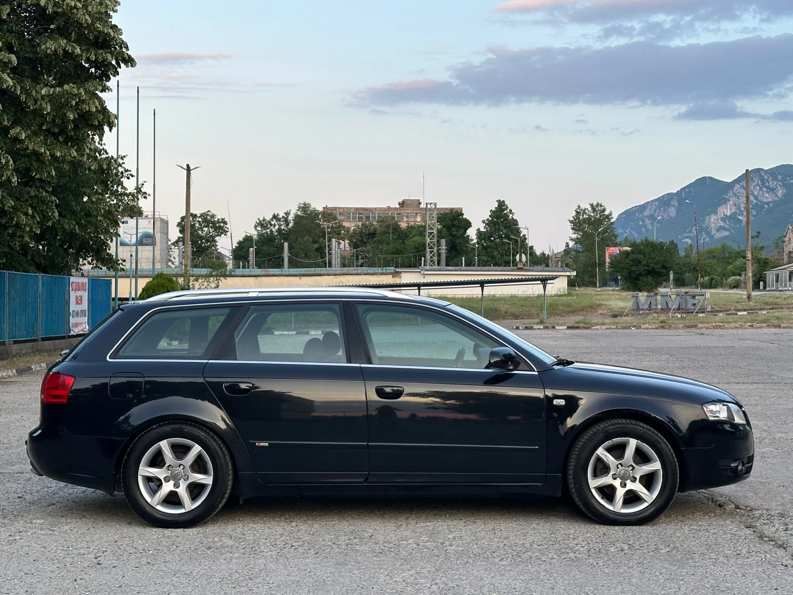 Audi A4 2.0TDI QUATTRO - изображение 6