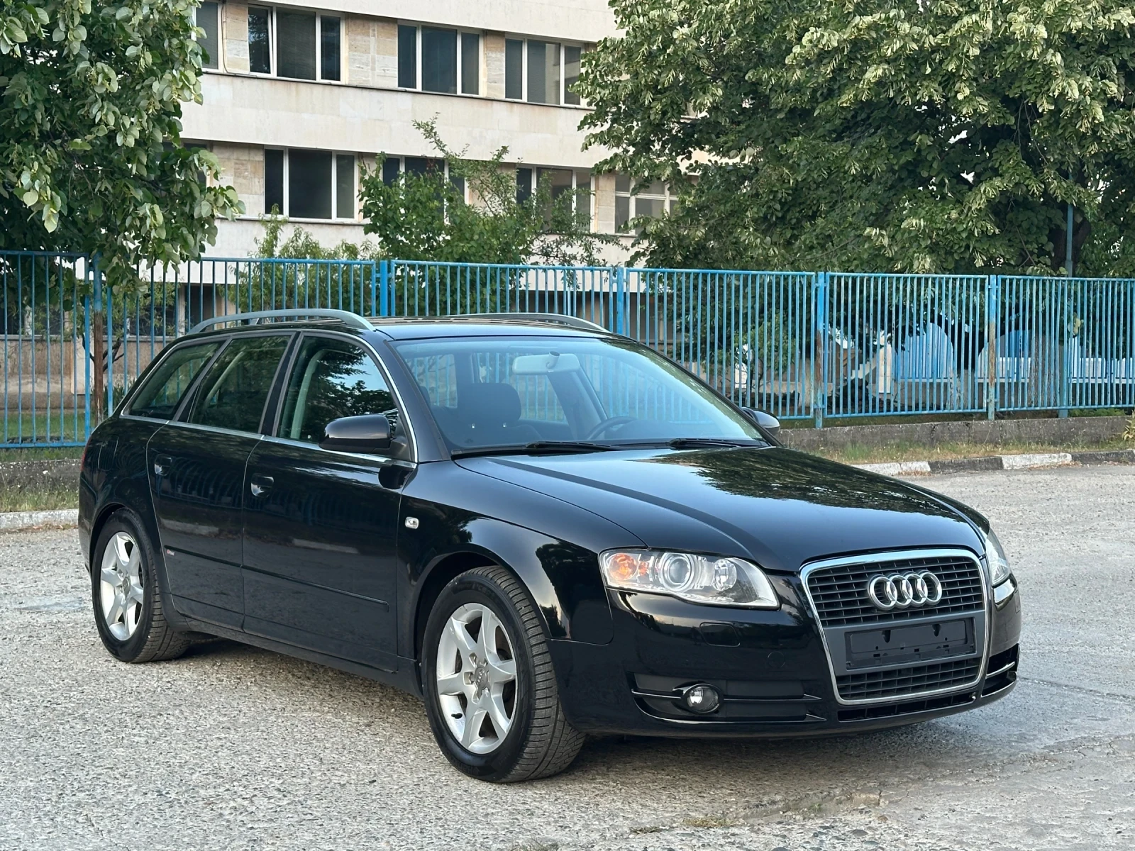 Audi A4 2.0TDI QUATTRO - изображение 7
