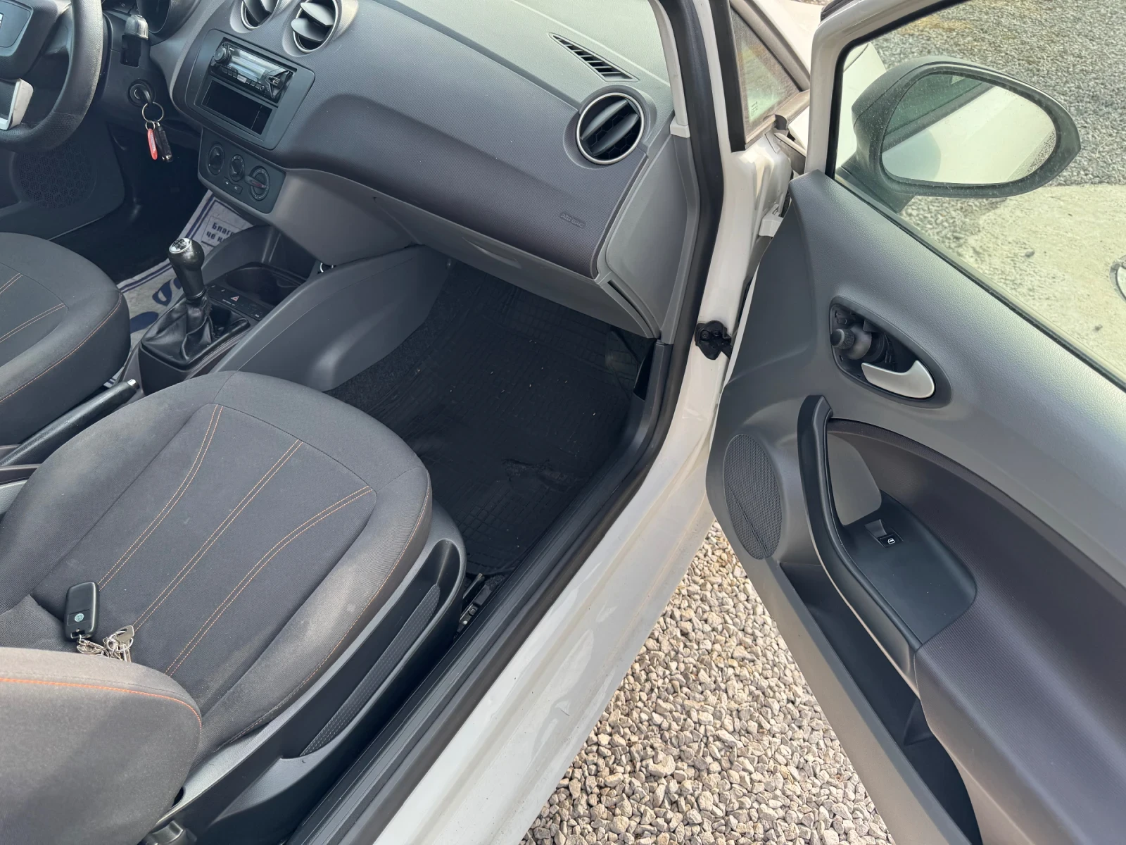 Seat Ibiza 1.2TDI / 75ps / КЛИМАТИК / ТОВАРНА - изображение 10