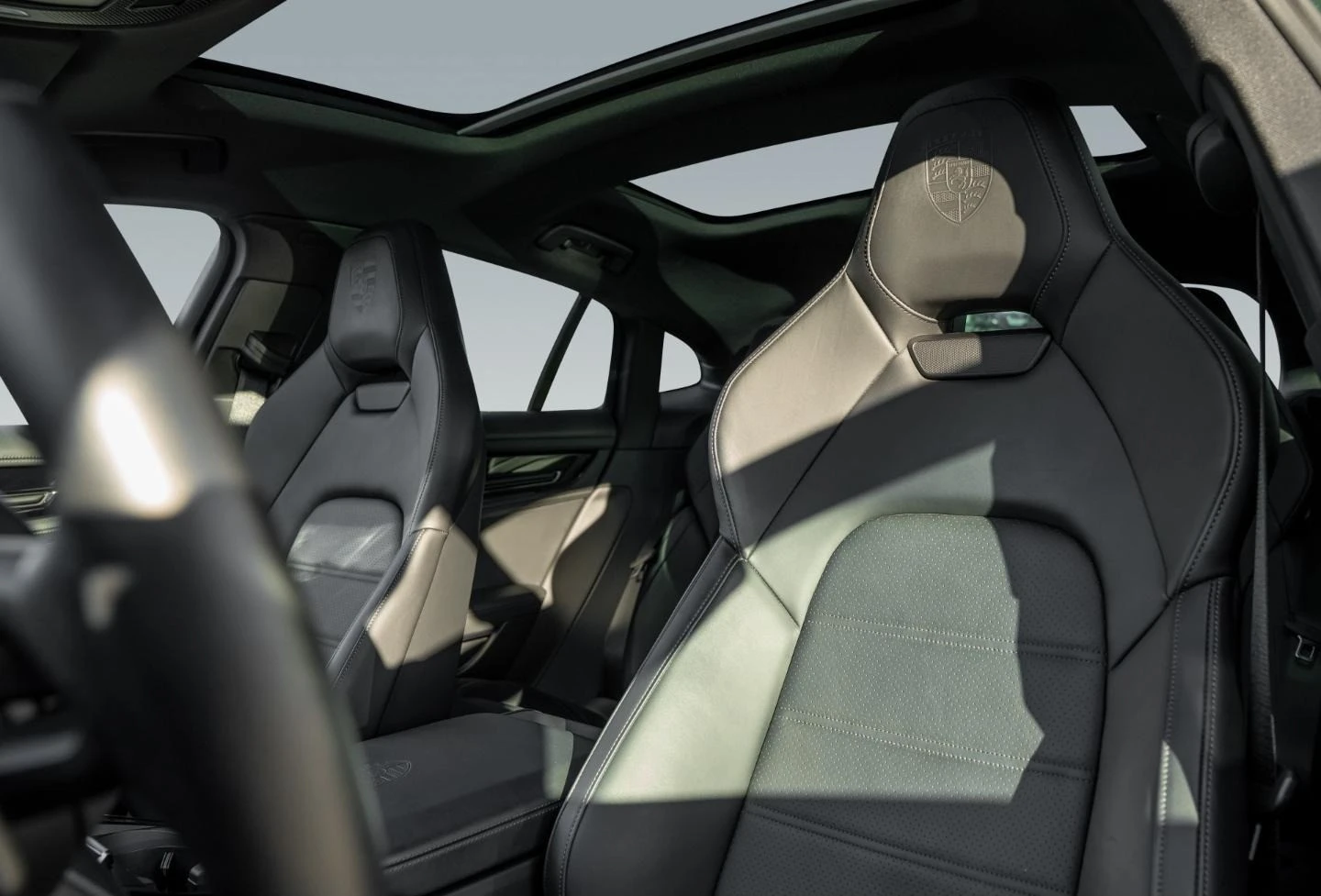 Porsche Panamera 4 E-HYBRID/FACELIFT/BOSE/PANO/MATRIX/HEAD UP/360/ | Mobile.bg � ����������� 11