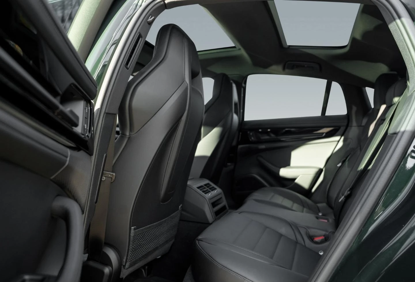 Porsche Panamera 4 E-HYBRID/FACELIFT/BOSE/PANO/MATRIX/HEAD UP/360/ | Mobile.bg � ����������� 16