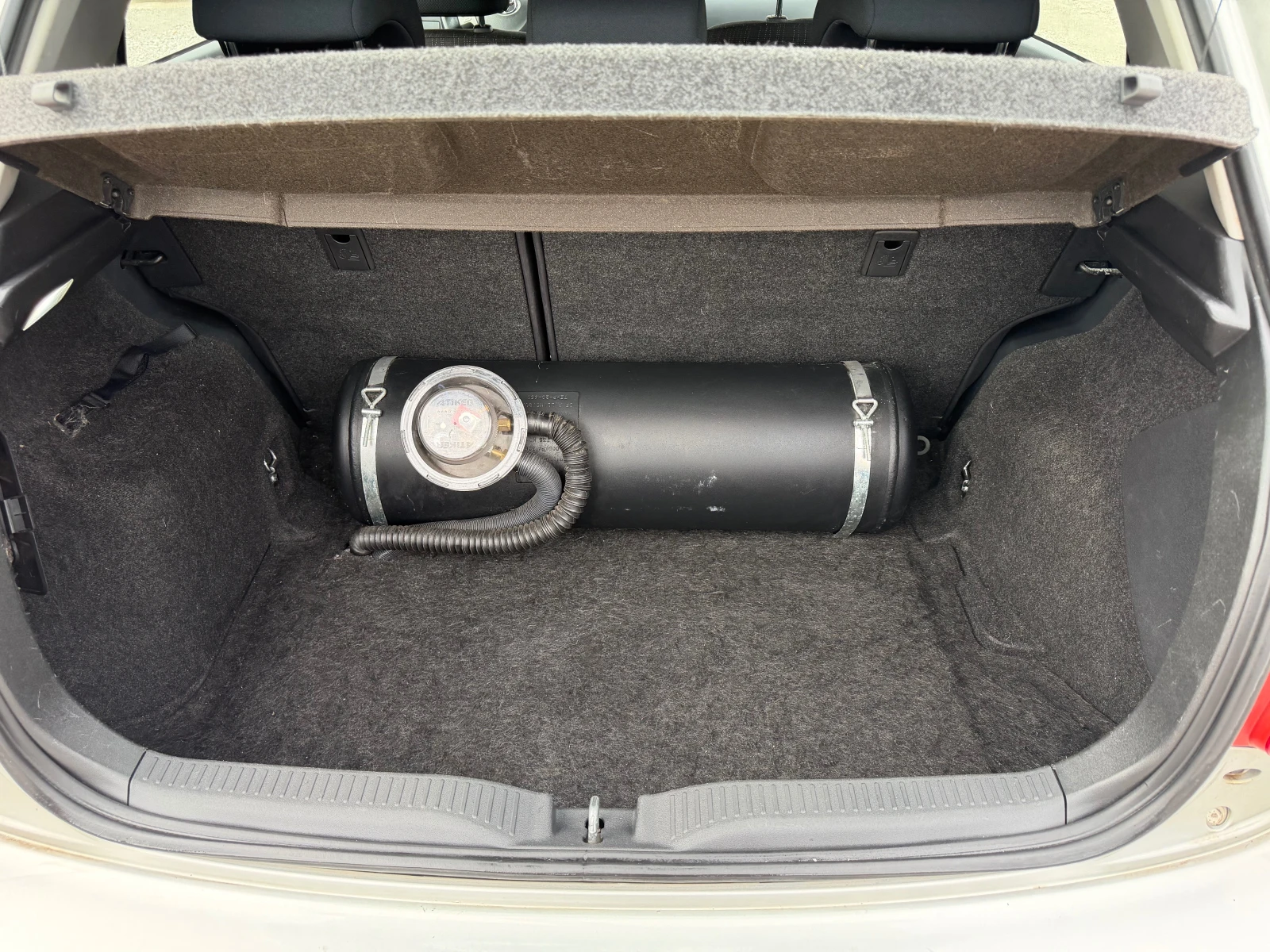 Toyota Auris 1.6i VVTI GPL | Mobile.bg � ����������� 14