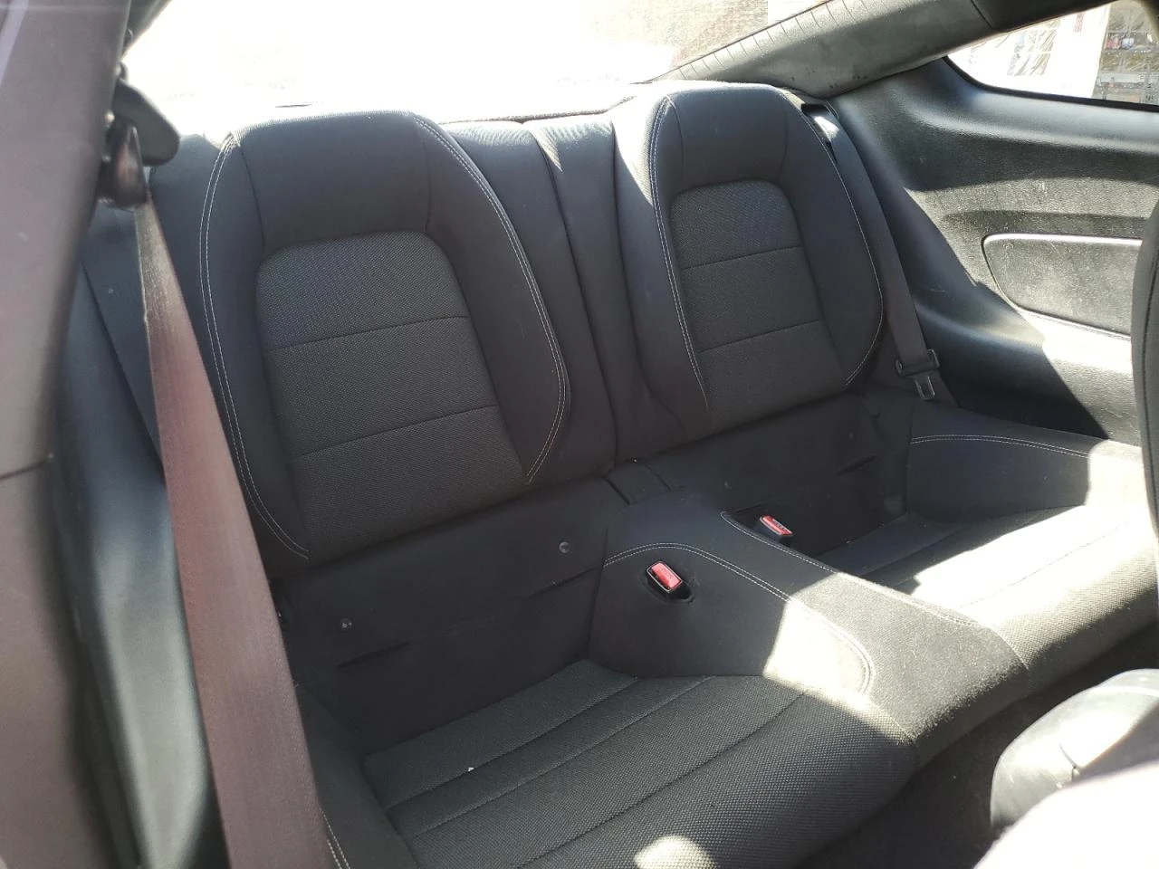 Ford Mustang 3.7* V6*  - изображение 10