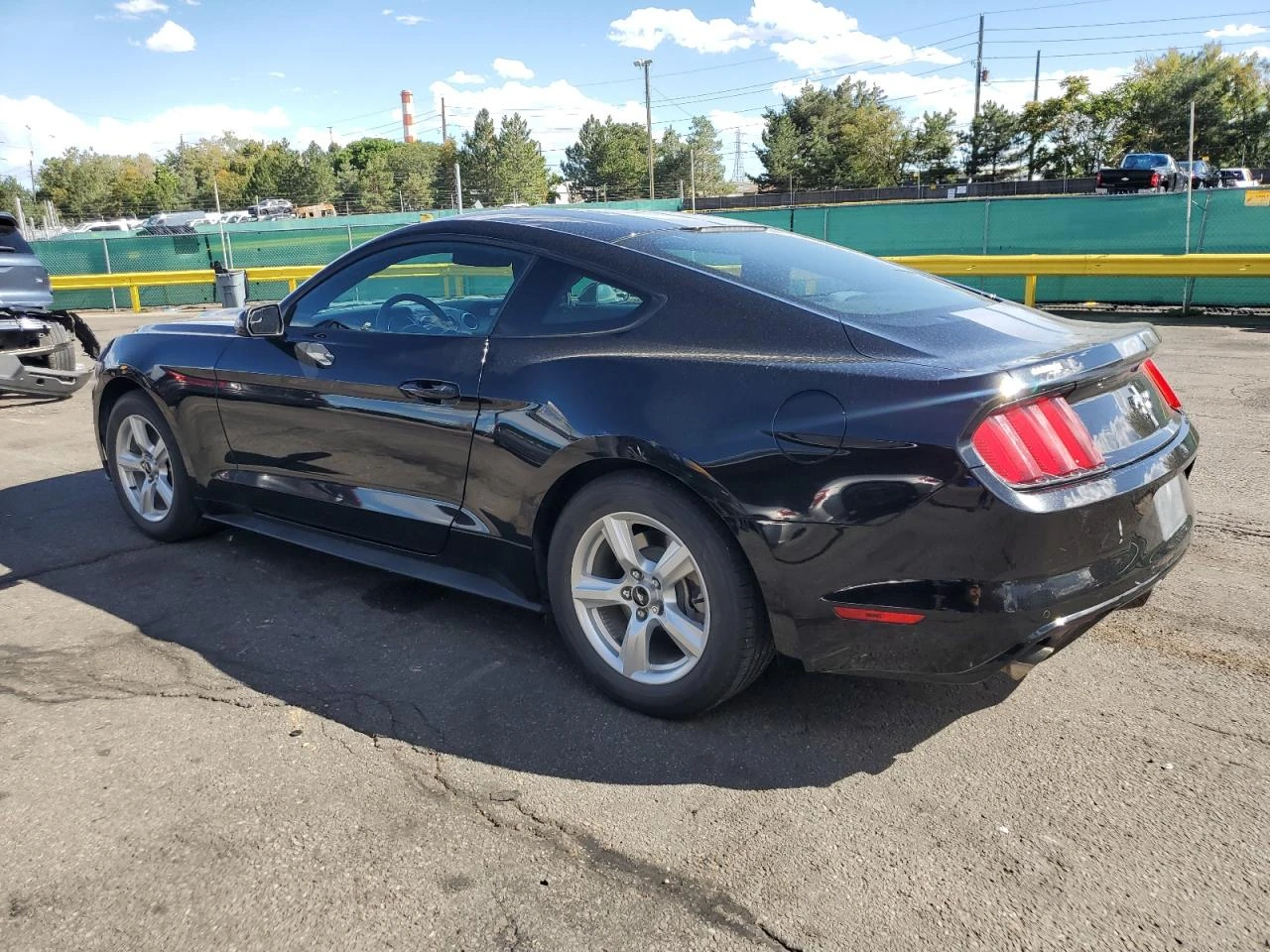 Ford Mustang 3.7* V6*  - изображение 4