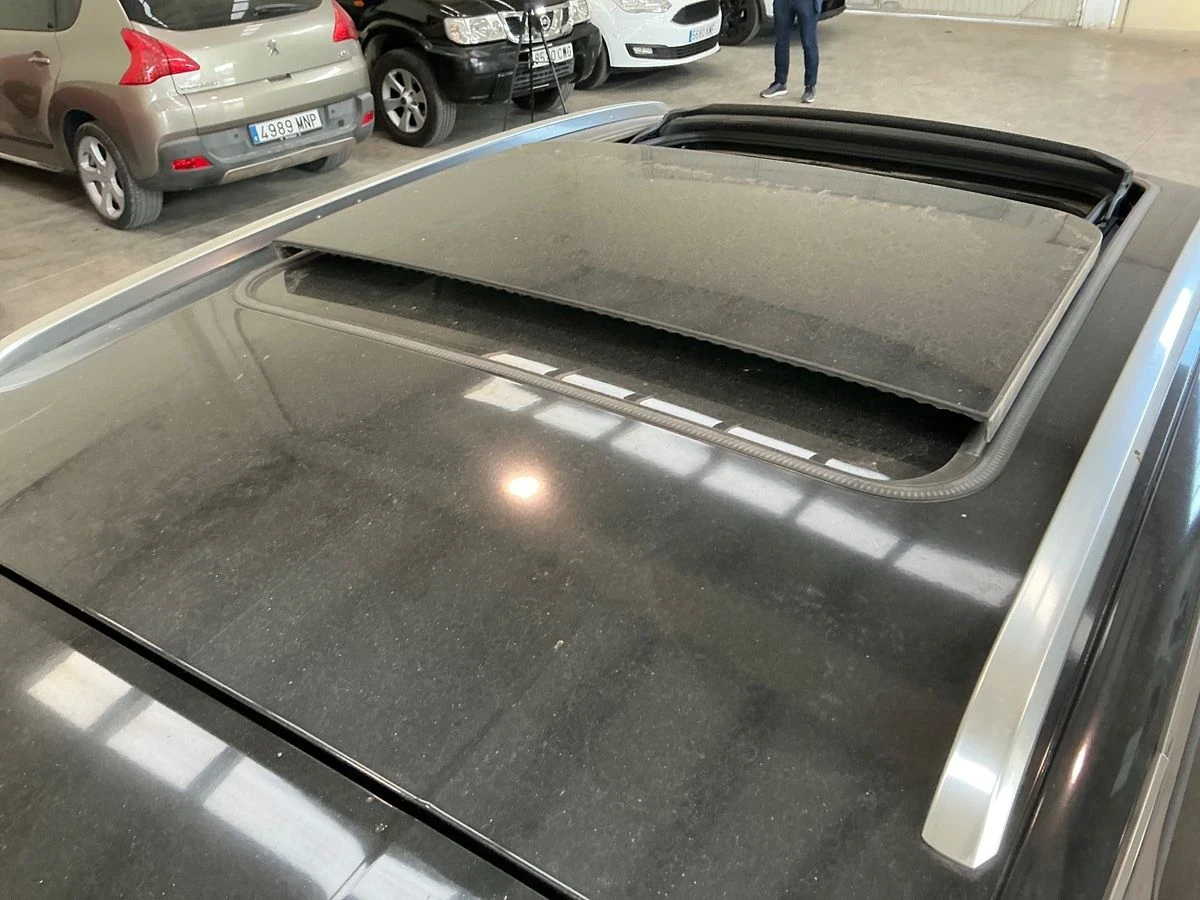 Peugeot 3008 2.0 * Гаранция 6м./EAT8/Mасаж/Пано/Подгрев/История - изображение 3