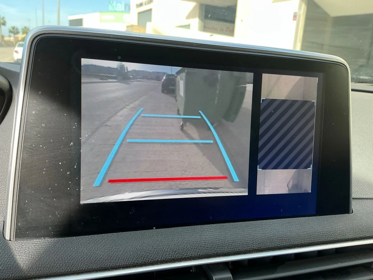 Peugeot 3008 2.0 * Гаранция 6м./EAT8/Mасаж/Пано/Подгрев/История - изображение 9