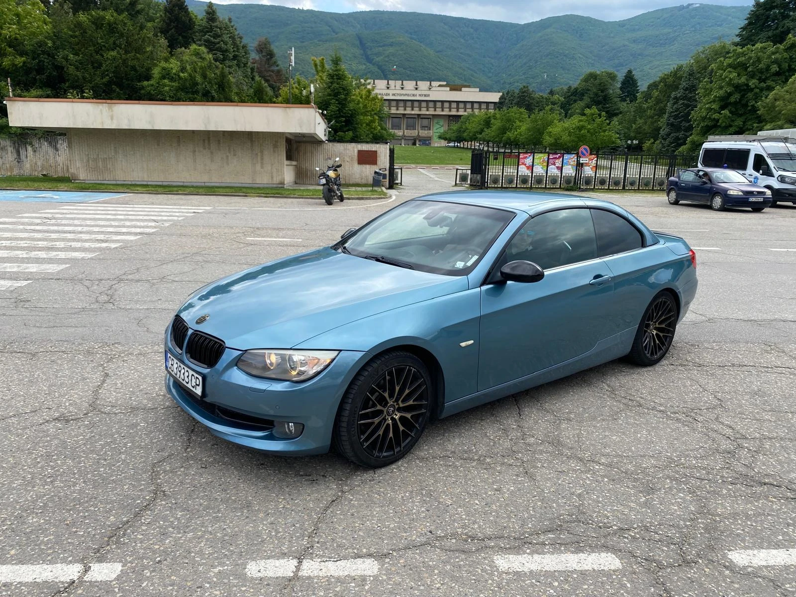 BMW 325 E93