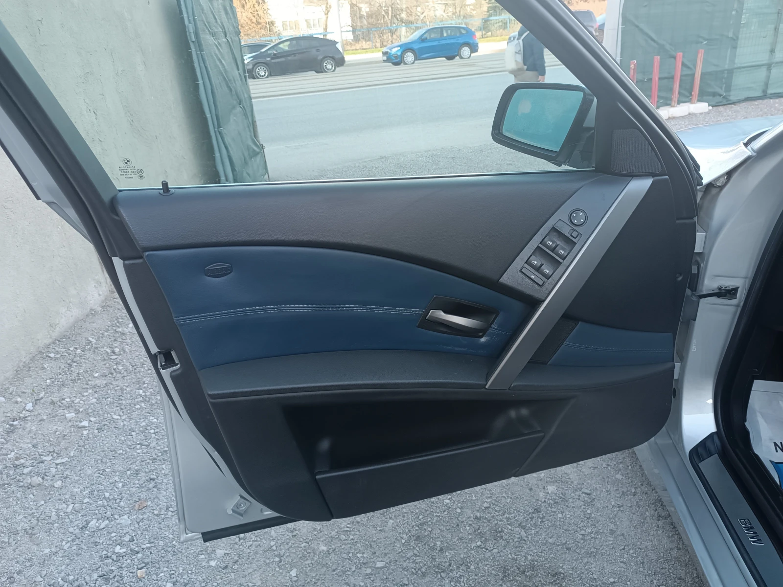 BMW 520 2.2i/170k.s, снимка 12 - Автомобили и джипове - 53773289