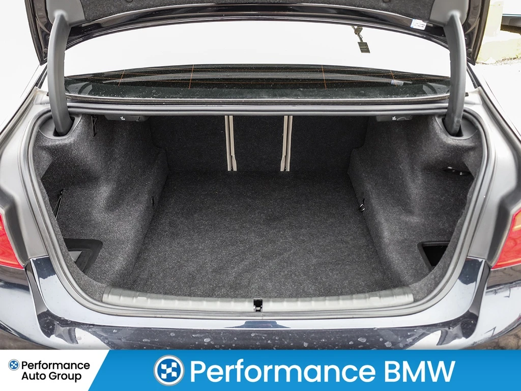 BMW 540 * * CARFAX * * АВТО КРЕДИТ * * , снимка 15 - Автомобили и джипове - 54112019