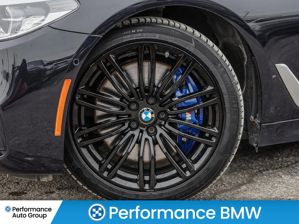 BMW 540 * * CARFAX * * АВТО КРЕДИТ * * , снимка 11 - Автомобили и джипове - 54112019