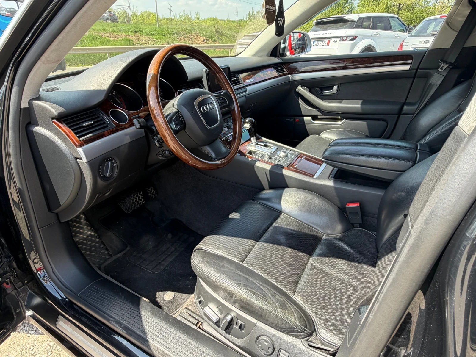 Audi A8 СОБСТВЕН ЛИЗИНГ* FACE* ТОП, снимка 9 - Автомобили и джипове - 54343152