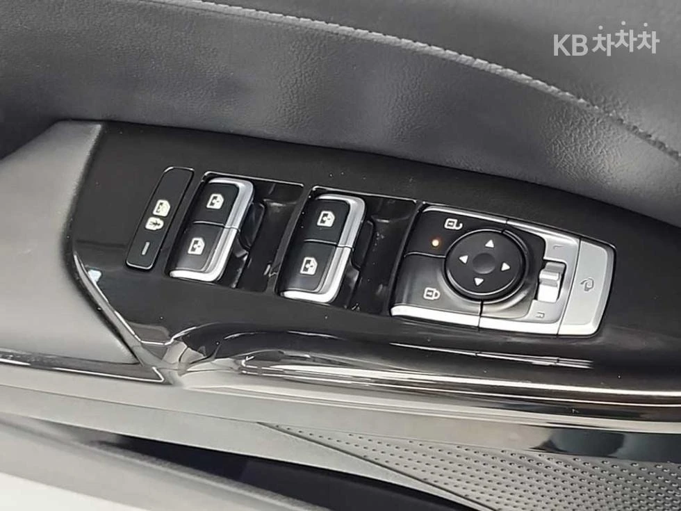 Kia K5 2.0 HEV, снимка 16 - Автомобили и джипове - 54367408