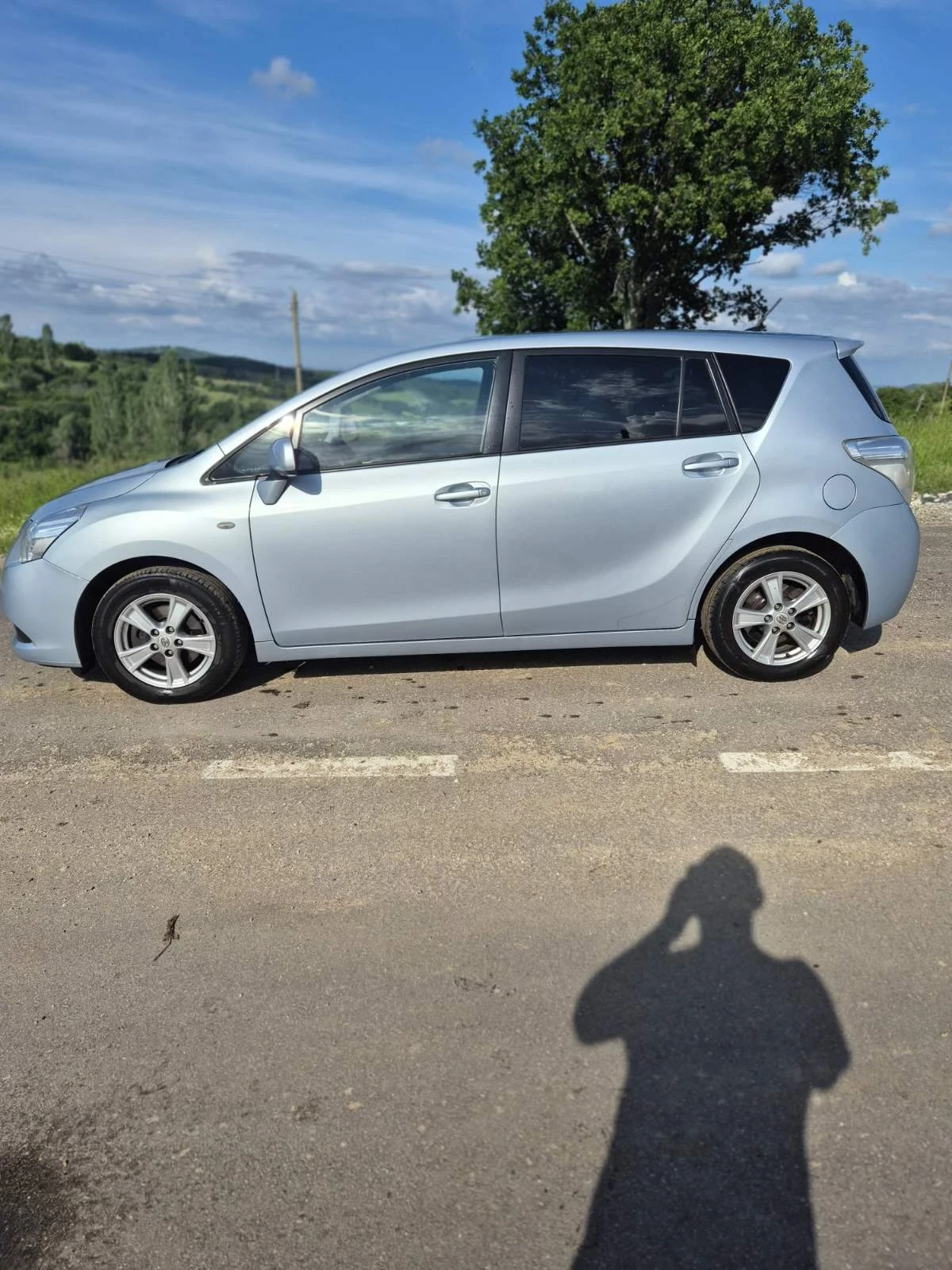 Toyota Verso, снимка 5 - Автомобили и джипове - 54776994