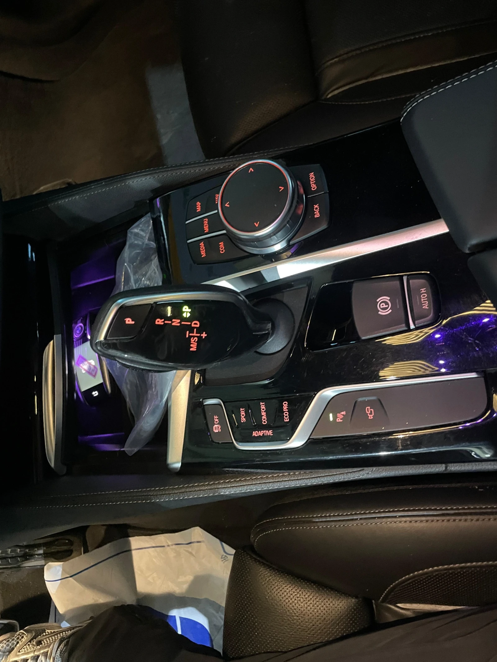 BMW 540 ix ! M Pack ! B58 !, снимка 17 - Автомобили и джипове - 54939766