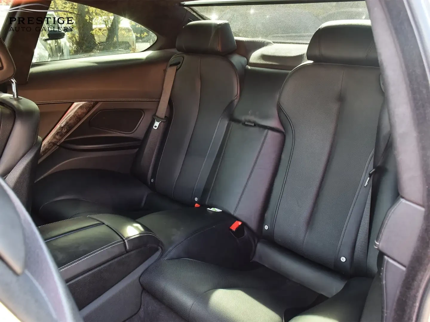 BMW 650 iXDrive* МАСАЖ* DISTRONIC* ОБДУХ, снимка 16 - Автомобили и джипове - 55086308