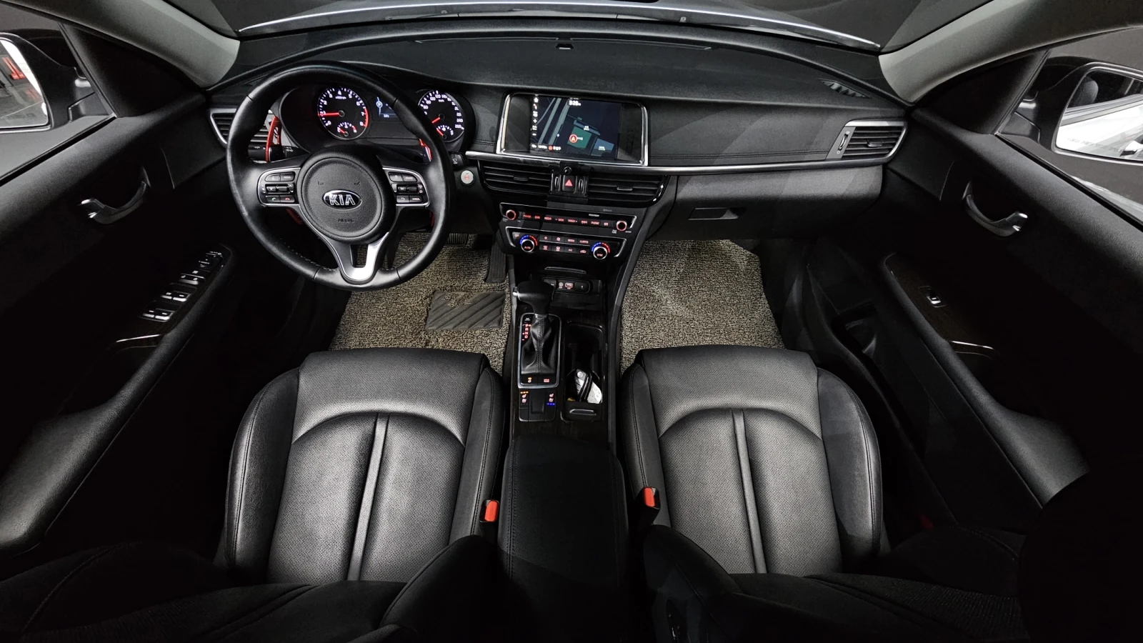 Kia K5 2.0* ПОДГРЕВ ВОЛАН* КРАЙНА ЦЕНА, снимка 7 - Автомобили и джипове - 55318850