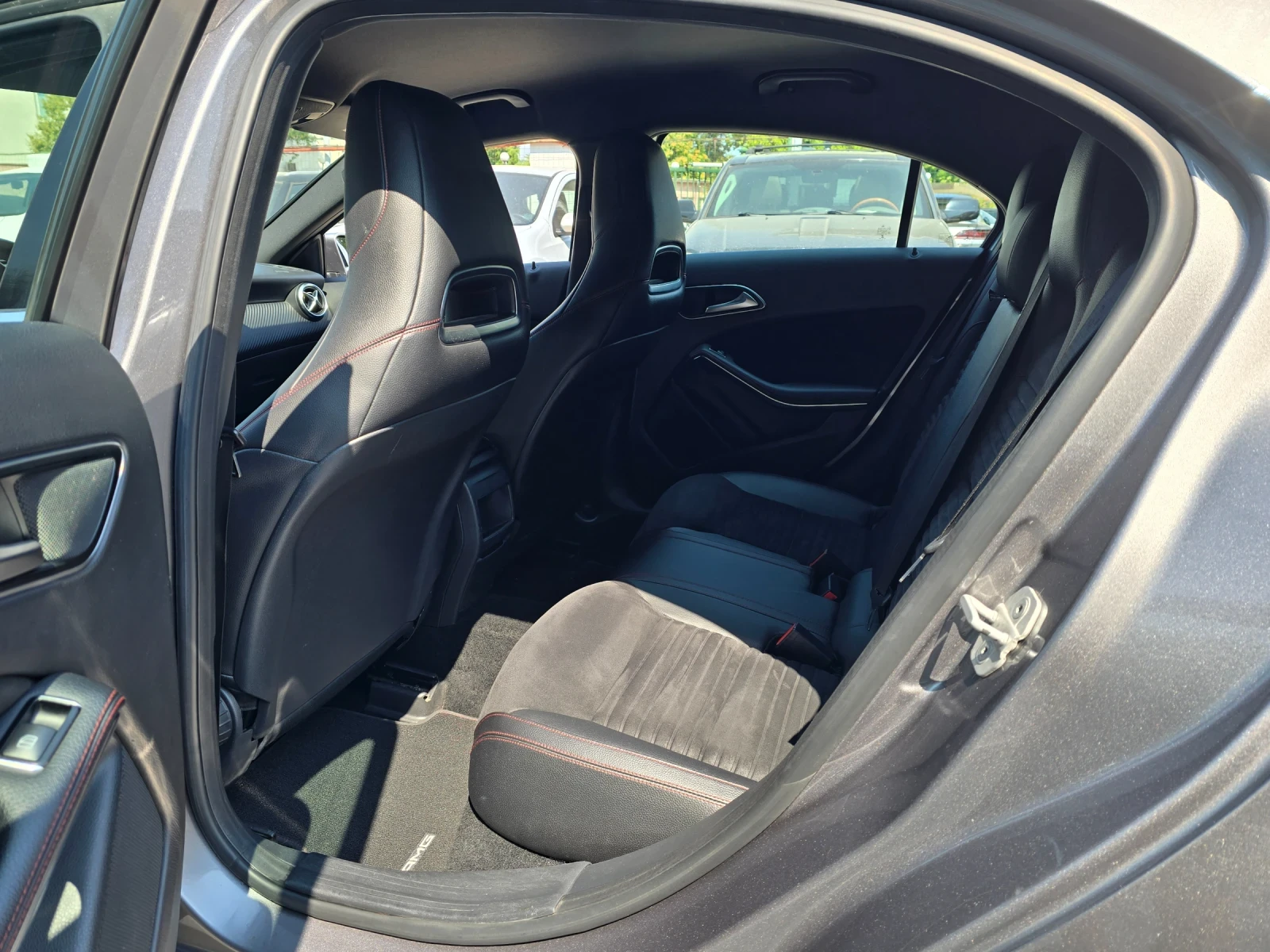 Mercedes-Benz A 180 CDI AMG PACK PREMIUM , снимка 11 - Автомобили и джипове - 55593874