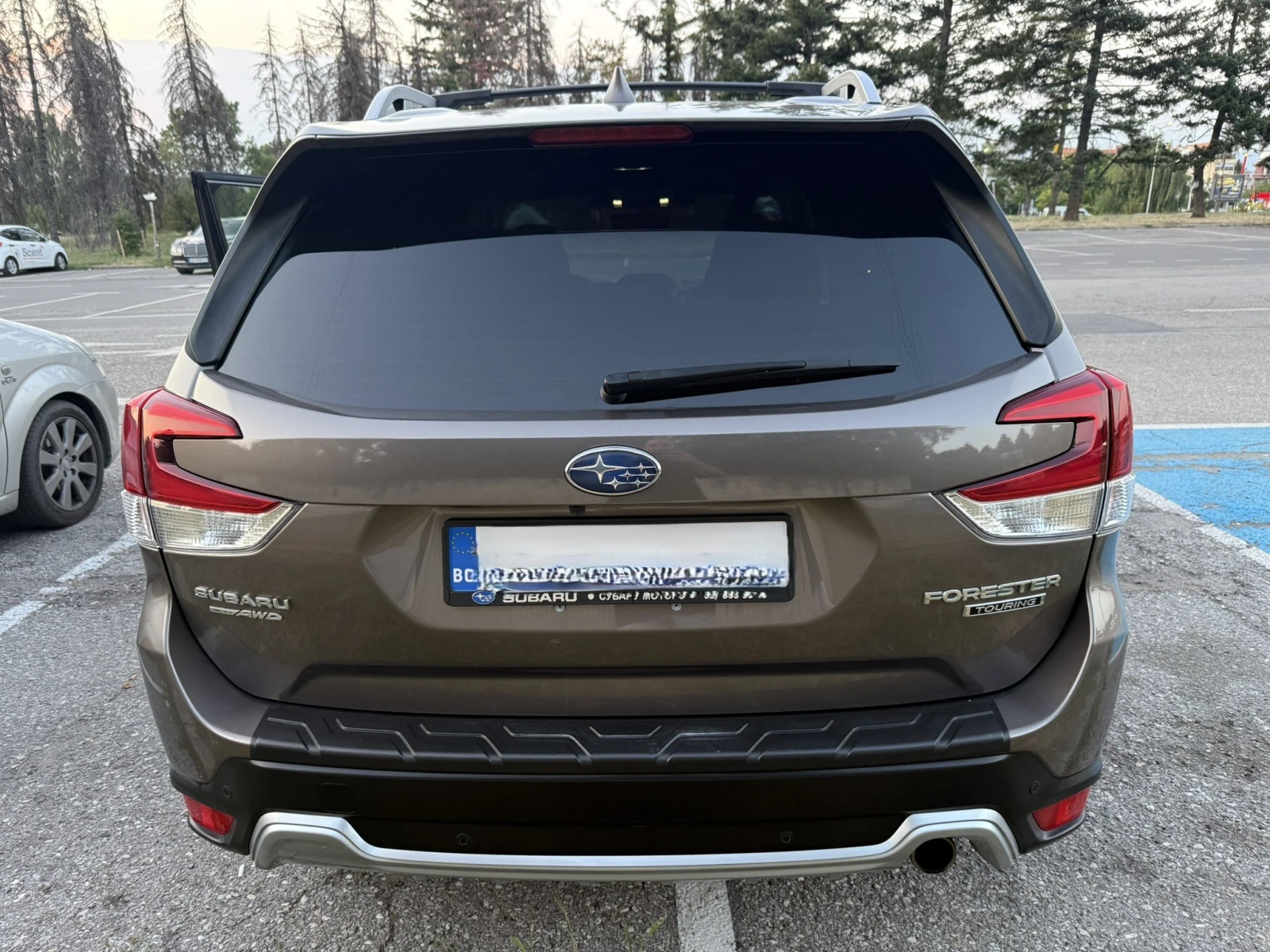 Subaru Forester Touring Facelift, снимка 5 - Автомобили и джипове - 55653829