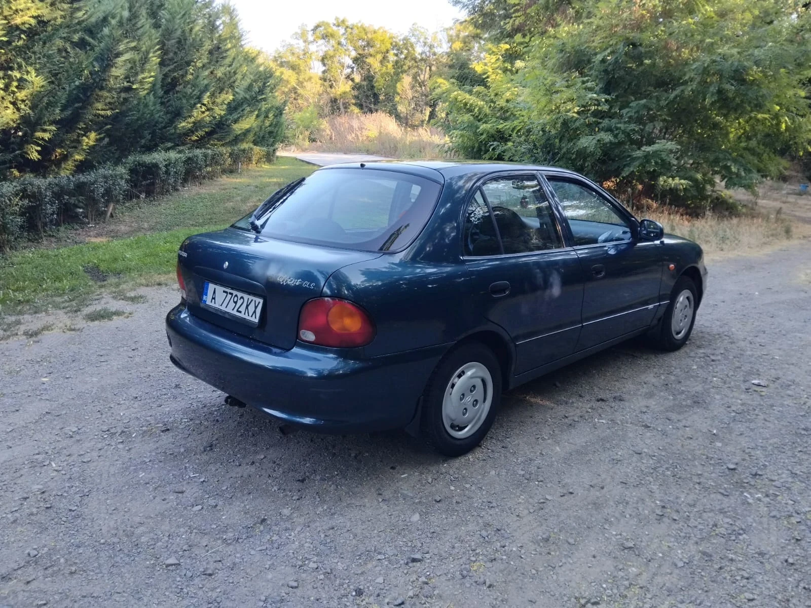 Hyundai Accent, снимка 3 - Автомобили и джипове - 55874833