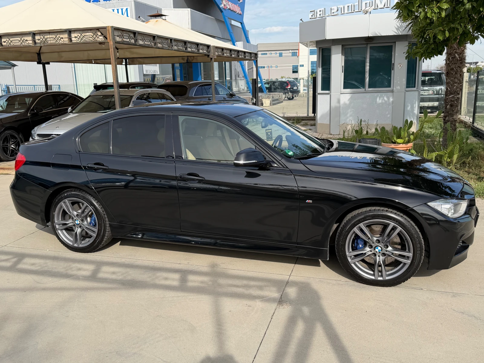 BMW 320 d, X-Drive M SPORT, снимка 4 - Автомобили и джипове - 56080944