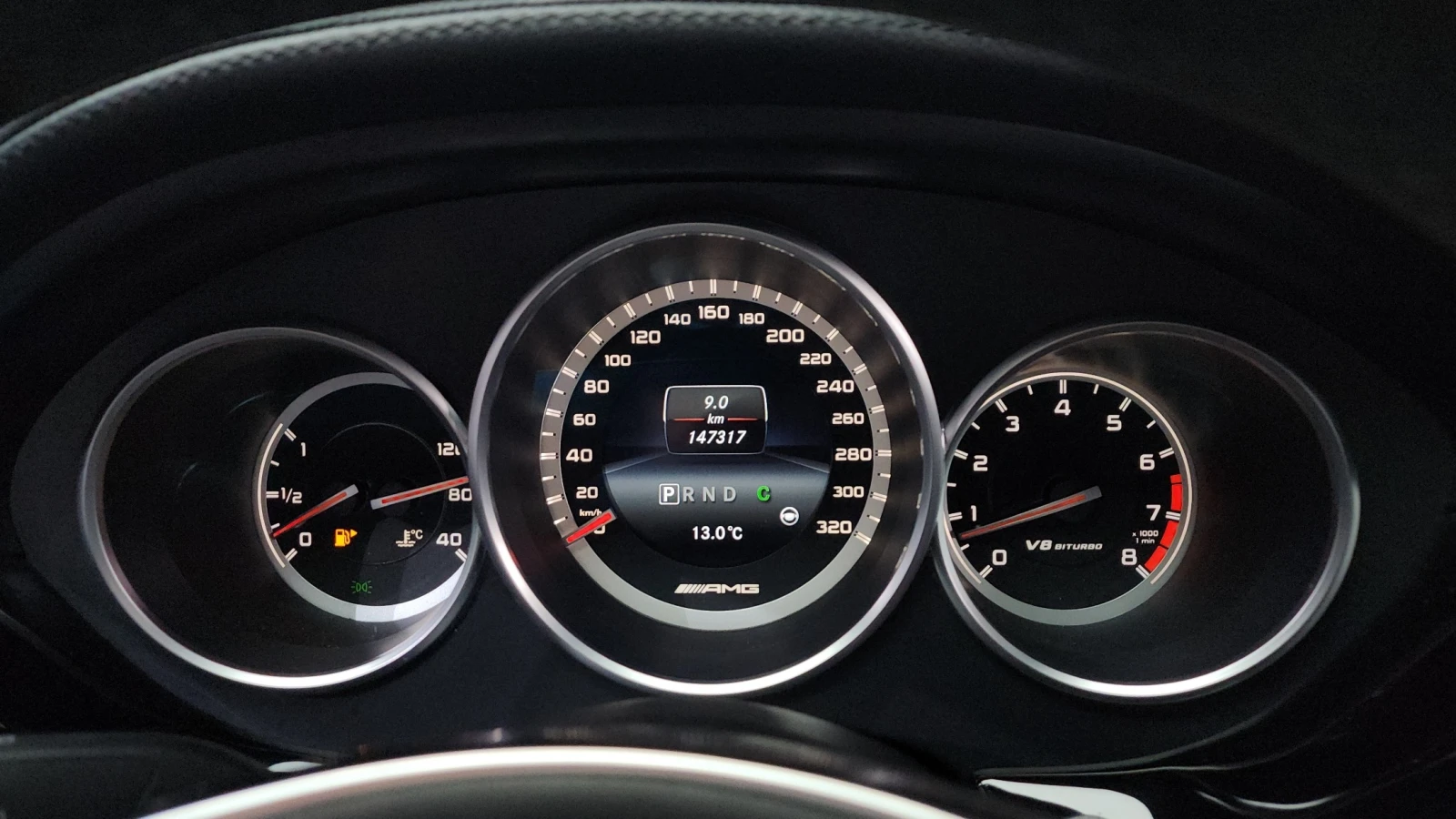 Mercedes-Benz CLS 63 AMG 4Matic * DIS * ОБДУХ * H KARDON * М. ТОЧКА, снимка 6 - Автомобили и джипове - 56095897