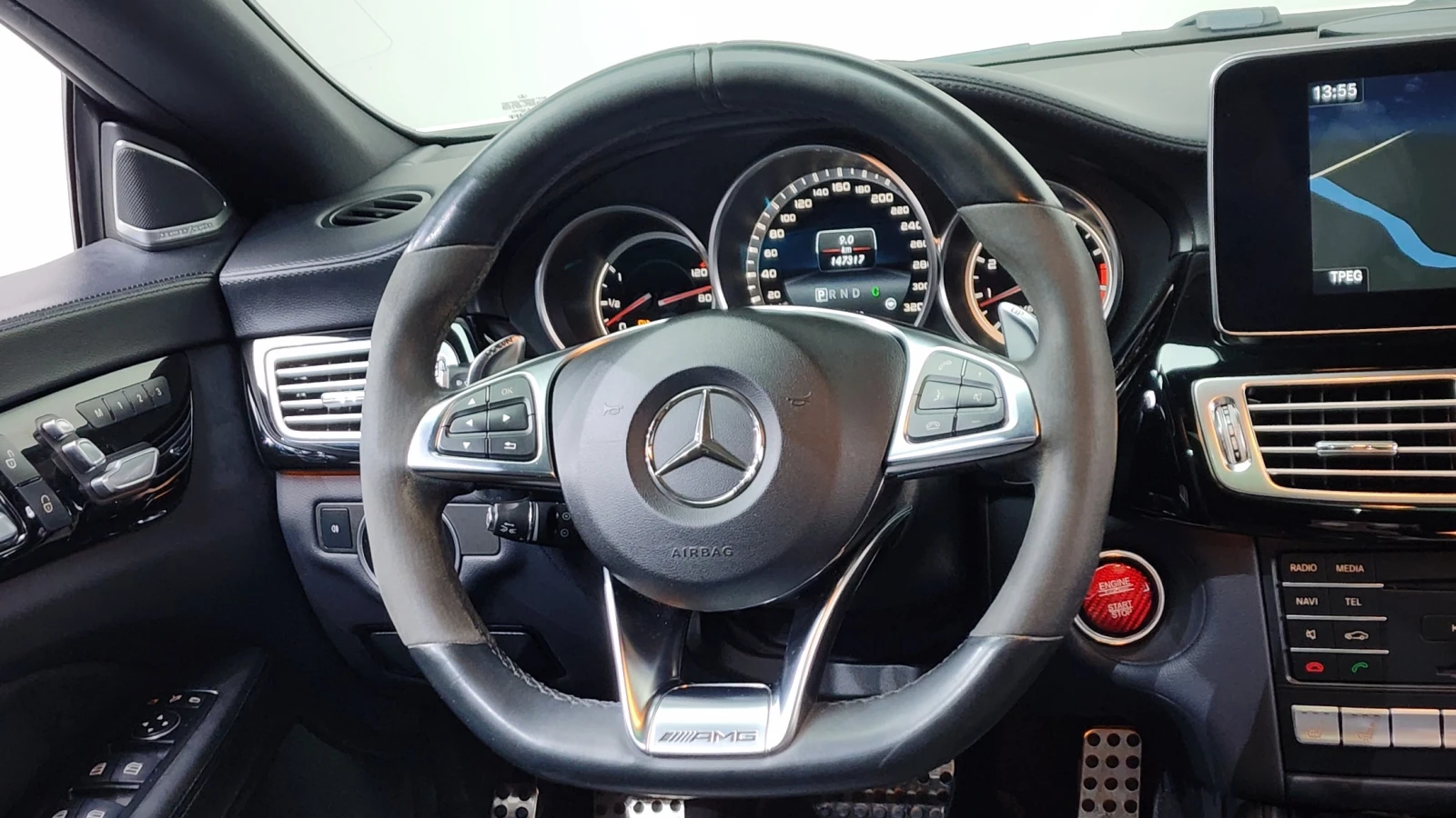 Mercedes-Benz CLS 63 AMG 4Matic * DIS * ОБДУХ * H KARDON * М. ТОЧКА, снимка 11 - Автомобили и джипове - 56095897