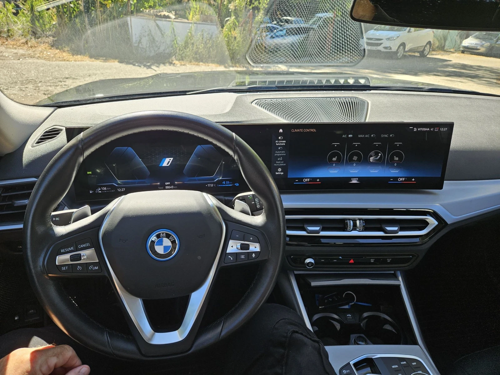 BMW 320, снимка 8 - Автомобили и джипове - 56516634