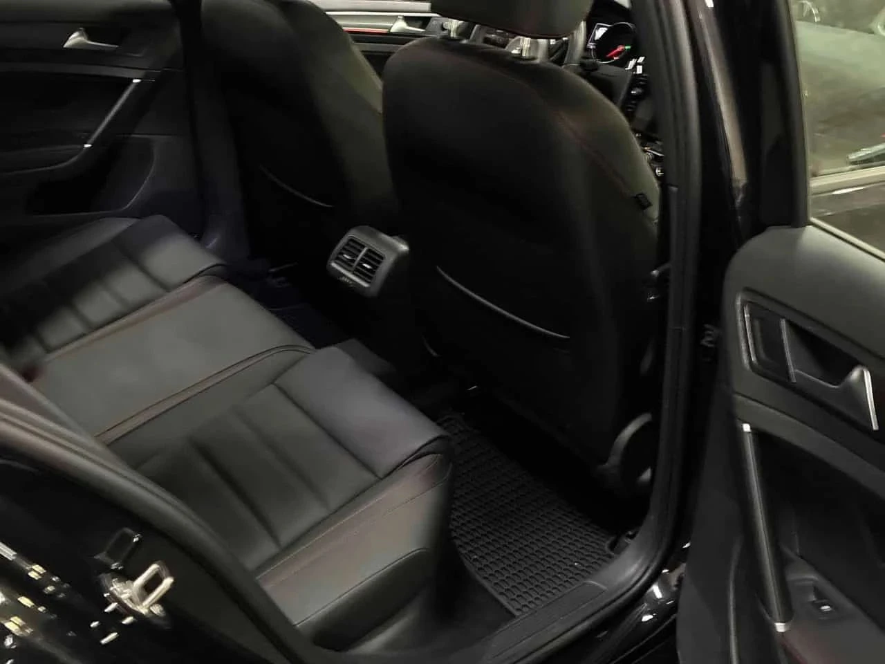 VW Golf, снимка 14 - Автомобили и джипове - 56734220