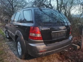 Kia Sorento 2.5 дизел , снимка 17