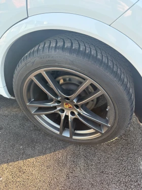 Обява за продажба на Porsche Cayenne ~ 105 360 лв. - изображение 2