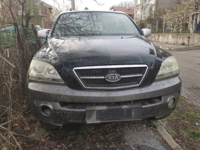 Kia Sorento 2.5 дизел , снимка 3 - Автомобили и джипове - 40327742