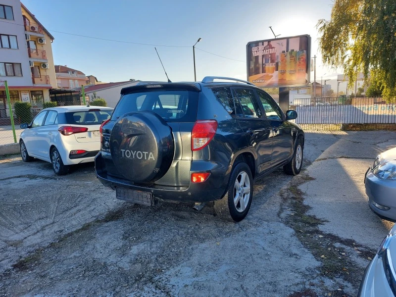 Toyota Rav4 2.2D4D 6-Speed.36м. х 319лв. , снимка 3 - Автомобили и джипове - 43021572