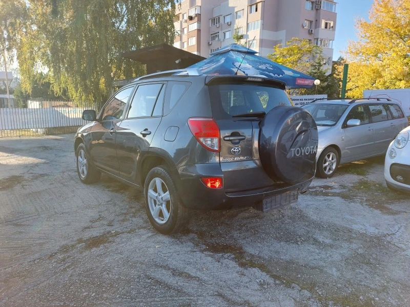 Toyota Rav4 2.2D4D 6-Speed.36м. х 319лв. , снимка 5 - Автомобили и джипове - 43021572